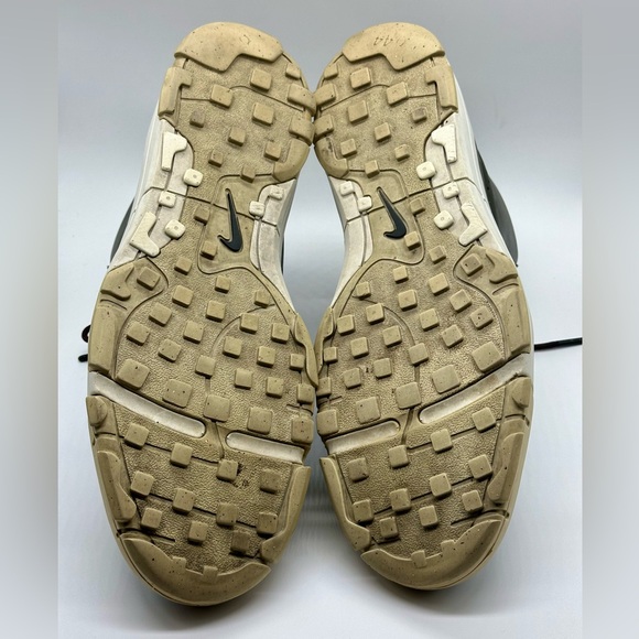 Nike Air Royaltna MD Premium QS - Picture 6 of 7